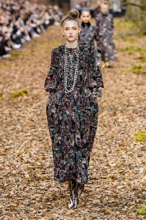 défilé chanel 2018 2019|Chanel fashion week.